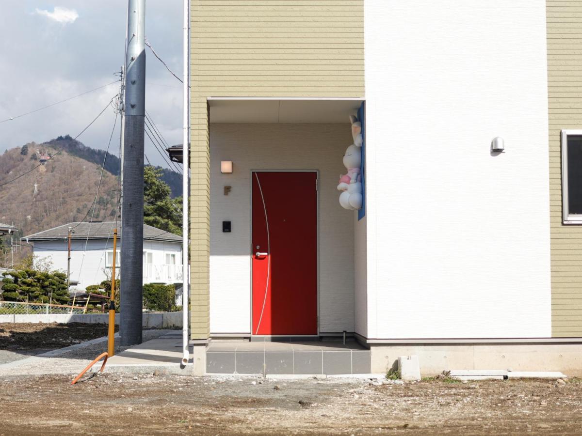 貸別荘 ウサギの郷 Fujikawaguchiko Exterior foto